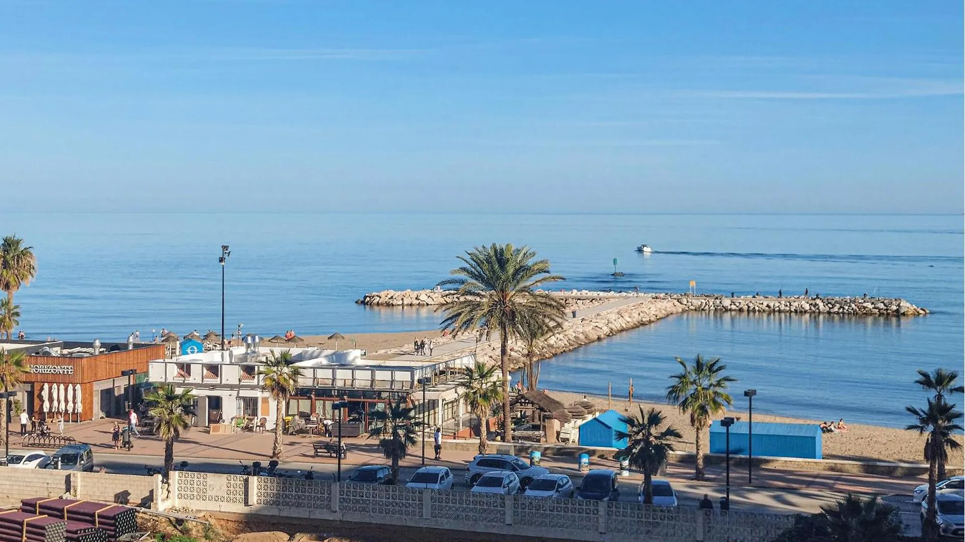 2 Bedroom Pet Friendly Apartment In Fuengirola