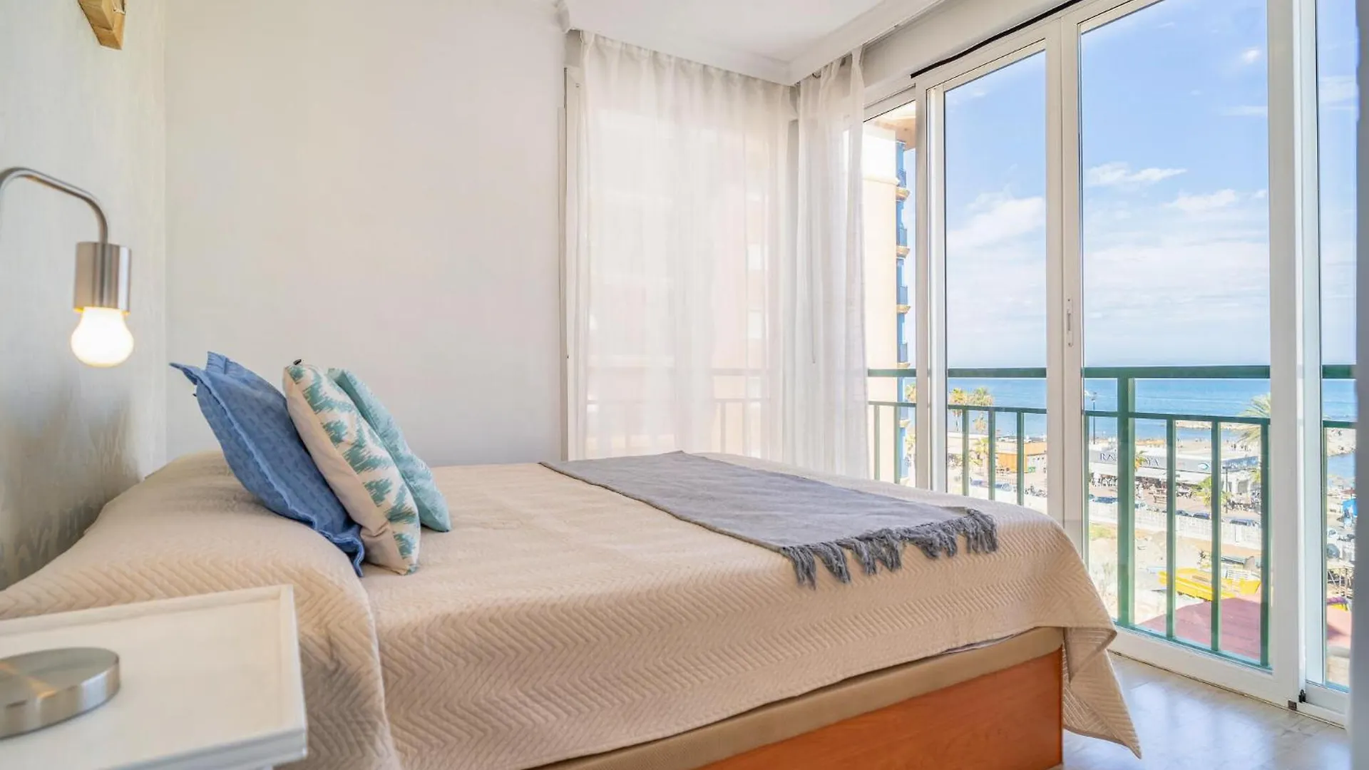 2 Bedroom Pet Friendly Apartment In Fuengirola Spain